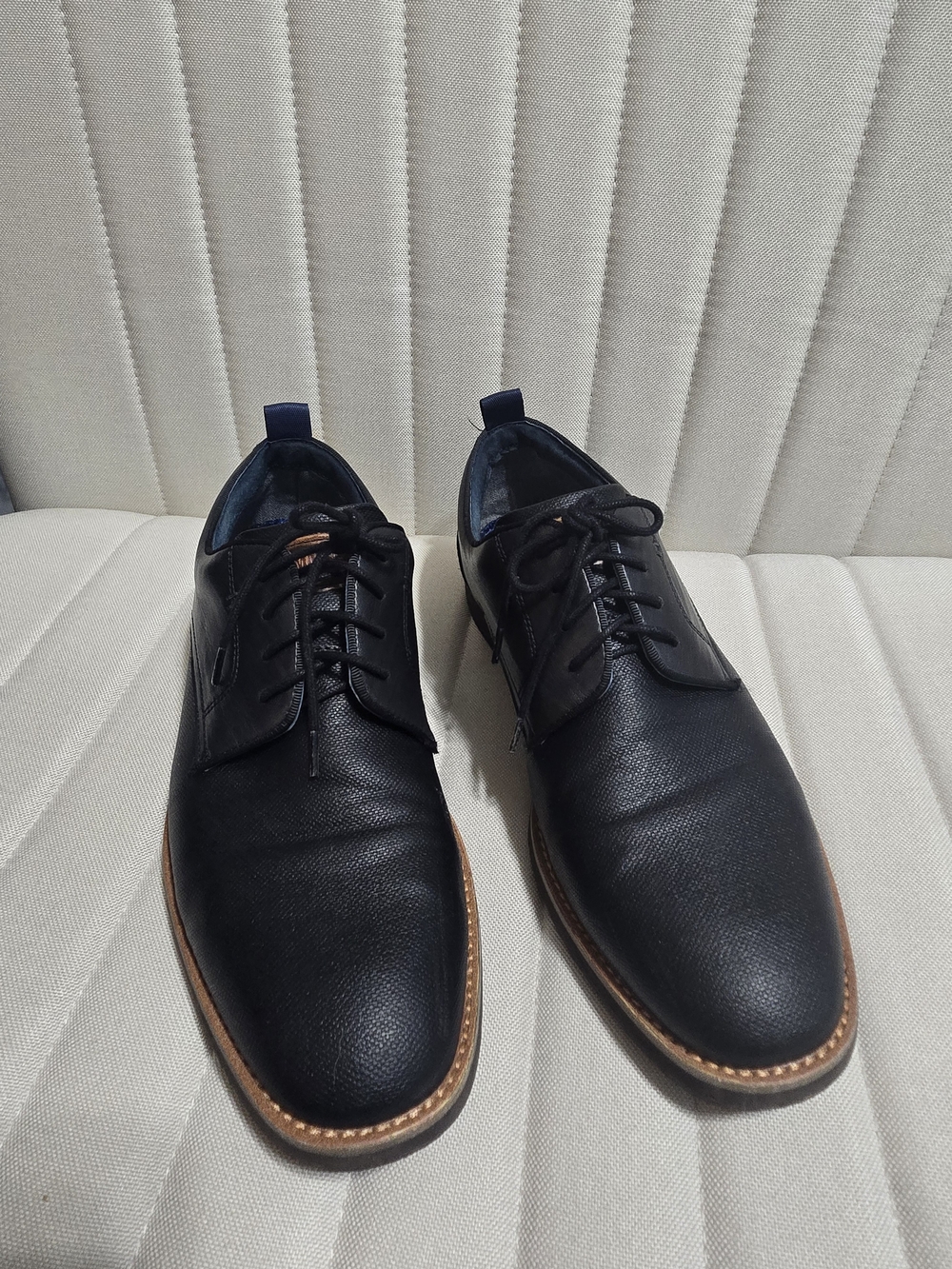 Steve Madden Black Leather Dress Shoes